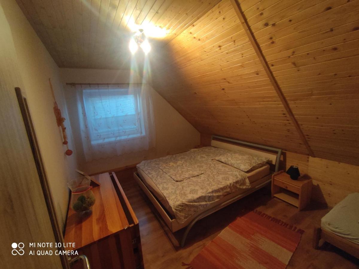 Apartman Lucky 5 Izbovy Rodinny Dom Экстерьер фото